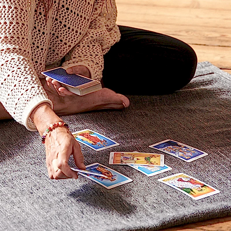 Learn to Read Tarot with Tanja Mickwitz